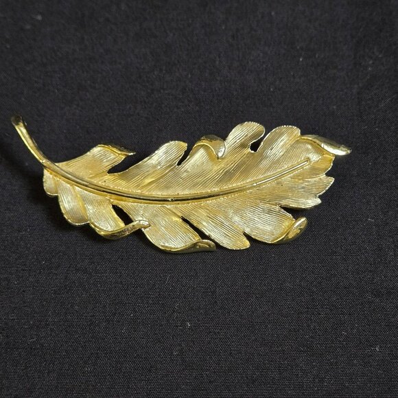 Vintage Gold-Tone Autumn Fall Curled Leaf Brooch Pin 3" - Picture 1 of 6